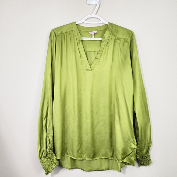 Esqualo Lime Green Satin V-Neck Blouse - Size 12 - Picture 2 of 9